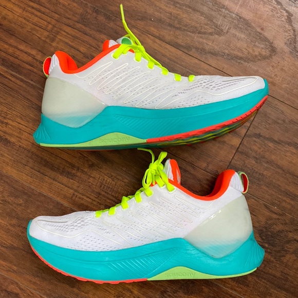 ✖️SOLD✖️Saucony Endorphin Shift Running Shoes - Mutant Men’s Size 7 (Women 8.5) - Picture 2 of 15